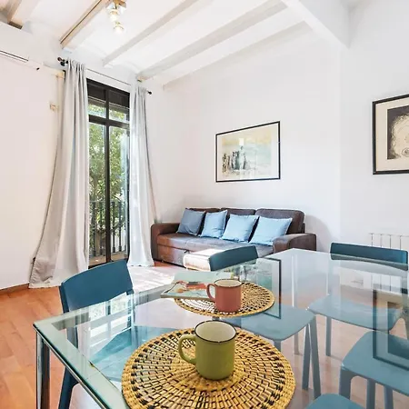 Apartment Fridays Flats Charming In Clot Barcelona