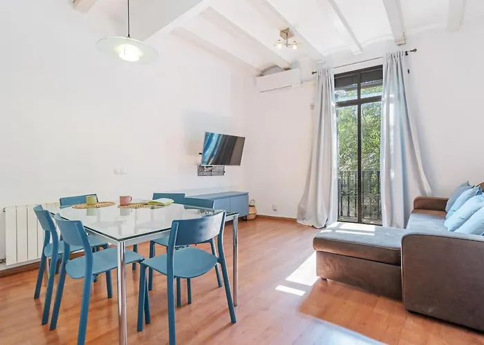 Bright 2br In Clot Desk Fiber Wi-fi Διαμέρισμα